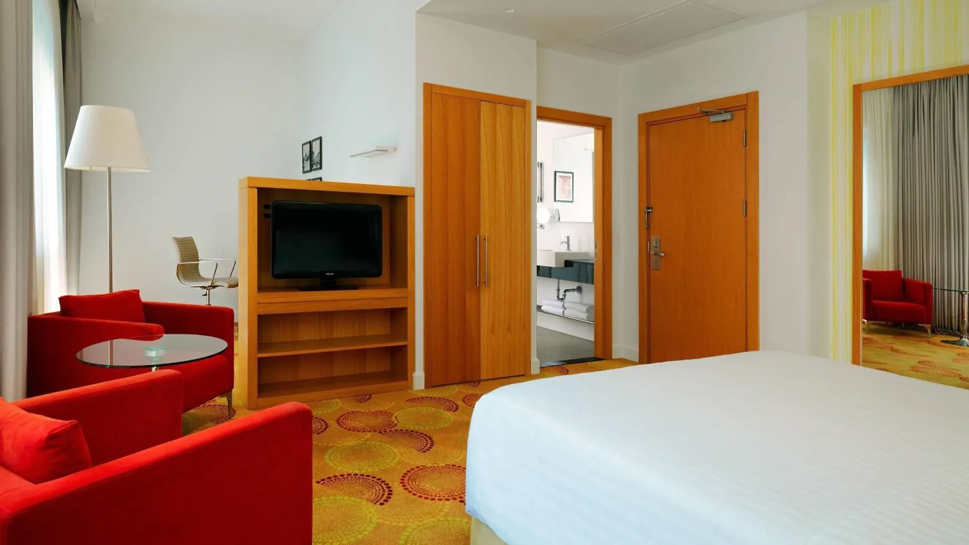 Courtyard By Marriott Budapest City Center Hotel