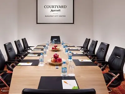 Courtyard By Marriott Budapest City Center Hotel