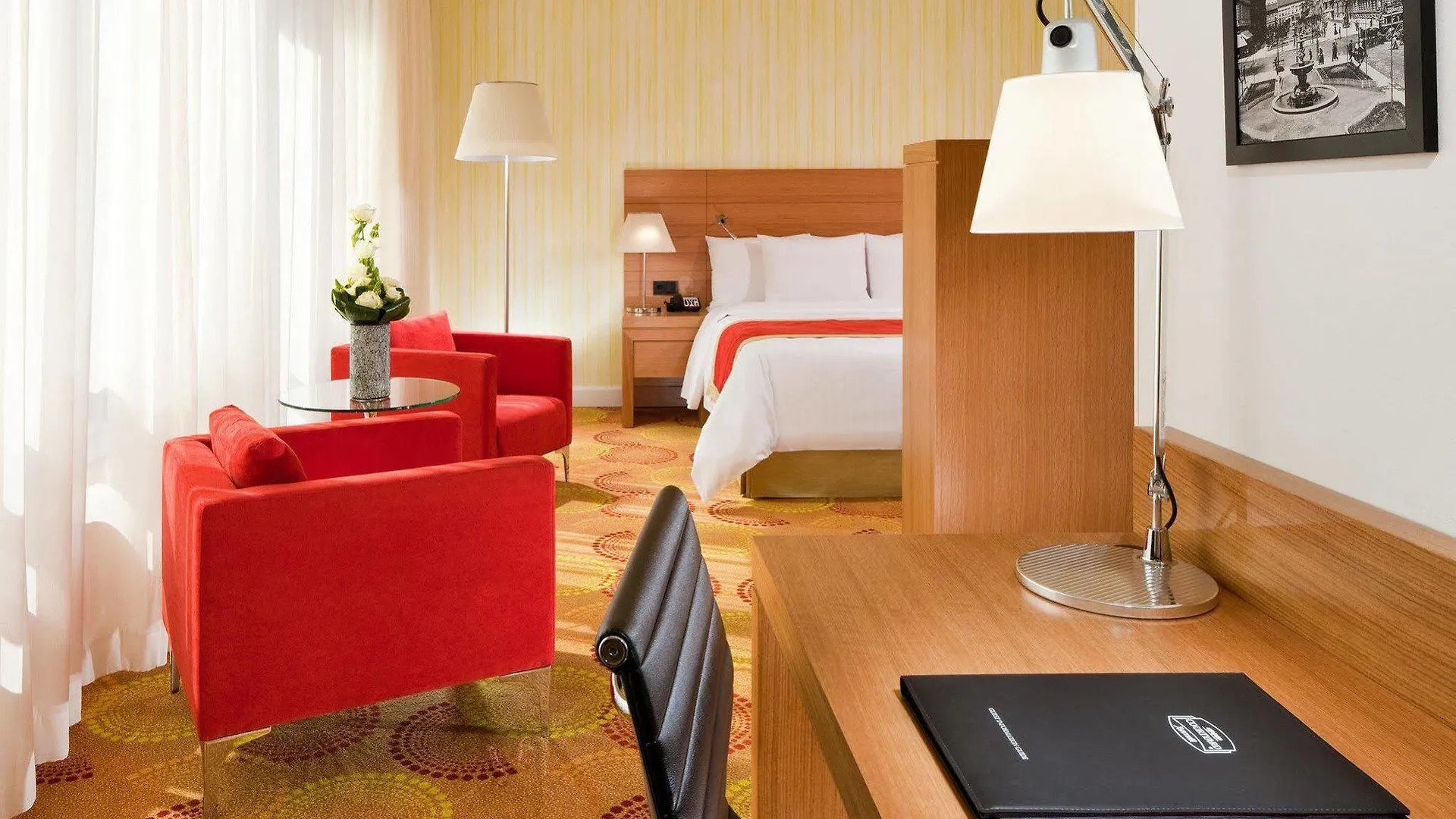 Courtyard By Marriott Budapest City Center Hotel