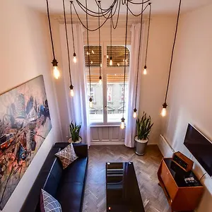 Apartment K89 Designer