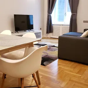 Supreme Center Apartamento