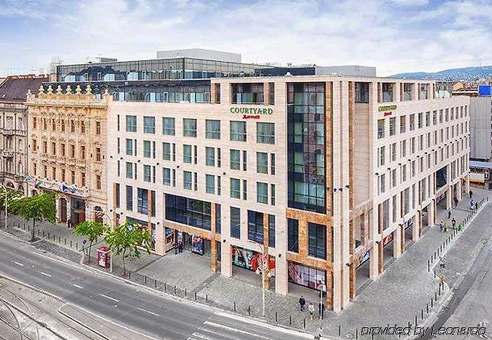 Courtyard By Marriott Budapest City Center Hongarije