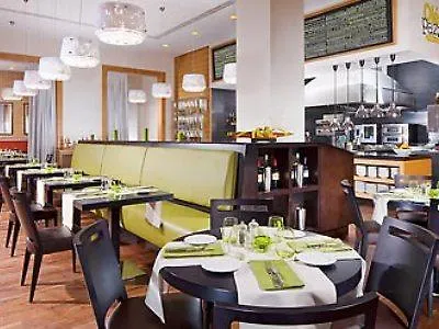 Courtyard By Marriott Budapest City Center Hotell