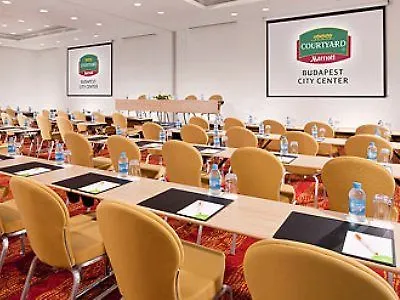 Hotell Courtyard By Marriott Budapest City Center
