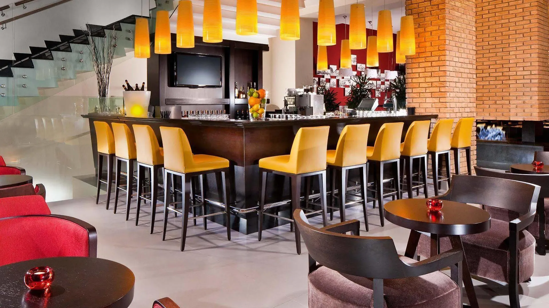 Courtyard By Marriott Budapest City Center Hotell